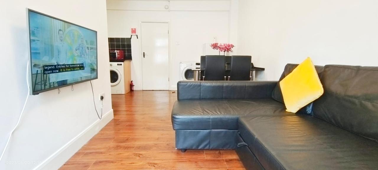 Jupiter 218 Flat 2 At Marble Arch Appartement Londen Buitenkant foto